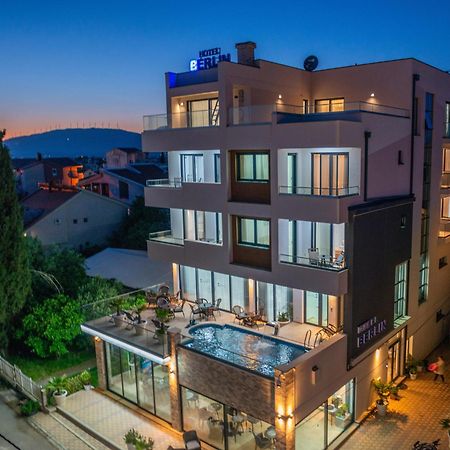 Bed and Breakfast Premium Berlin With Pool Ulcinj Zewnętrze zdjęcie