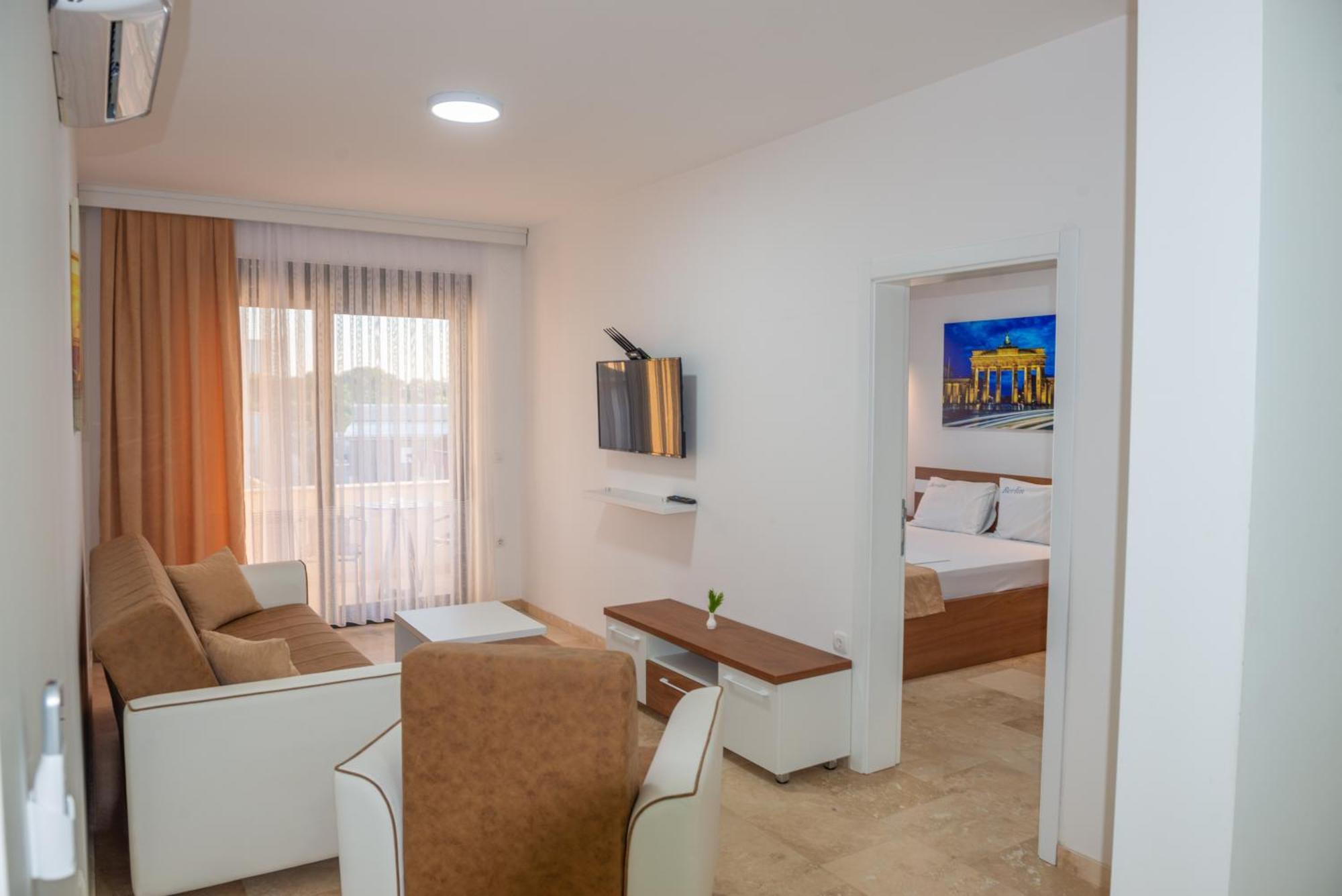 Bed and Breakfast Premium Berlin With Pool Ulcinj Zewnętrze zdjęcie