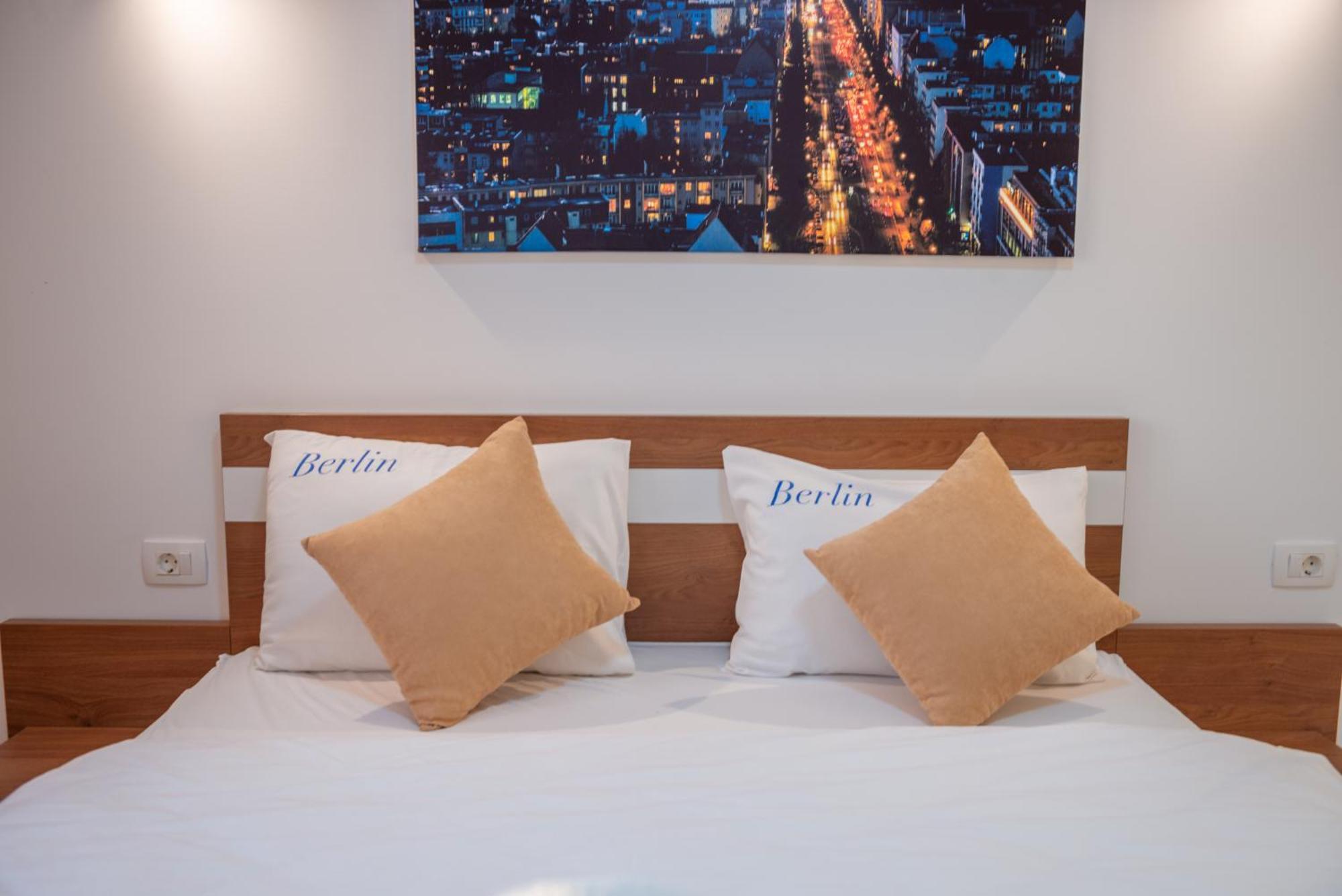 Bed and Breakfast Premium Berlin With Pool Ulcinj Zewnętrze zdjęcie