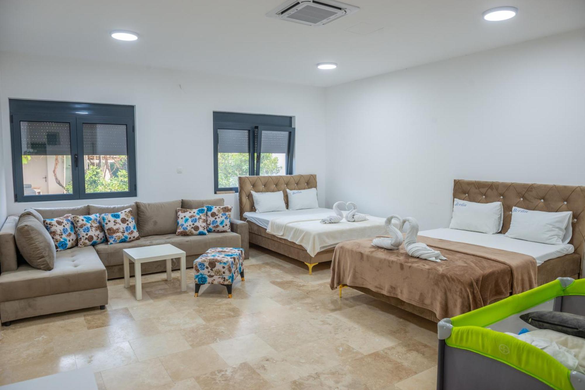 Bed and Breakfast Premium Berlin With Pool Ulcinj Zewnętrze zdjęcie