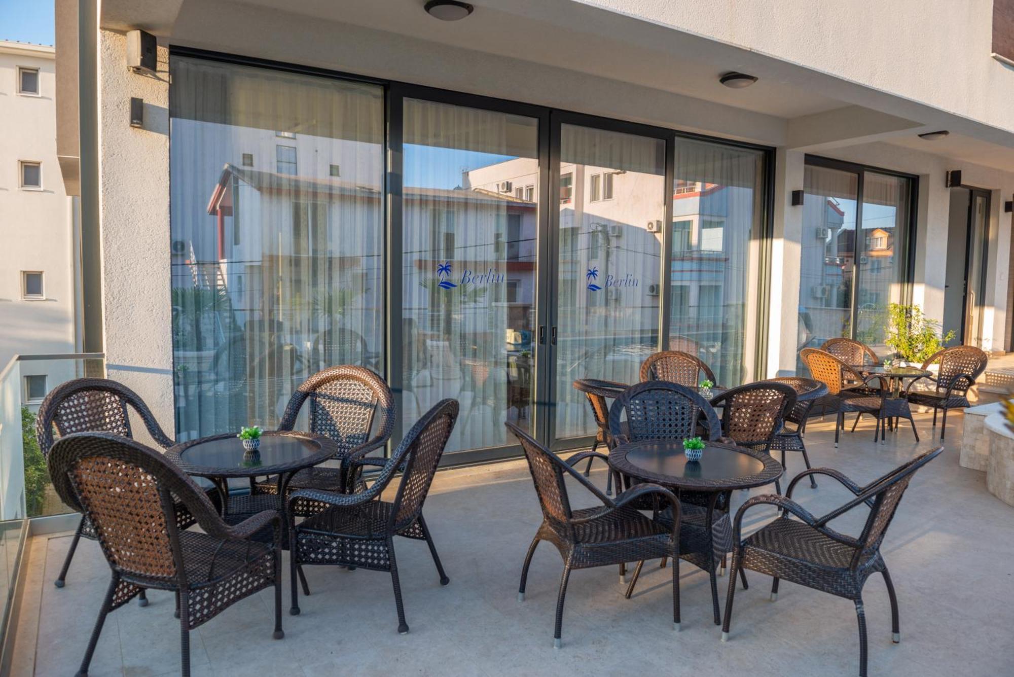 Bed and Breakfast Premium Berlin With Pool Ulcinj Zewnętrze zdjęcie